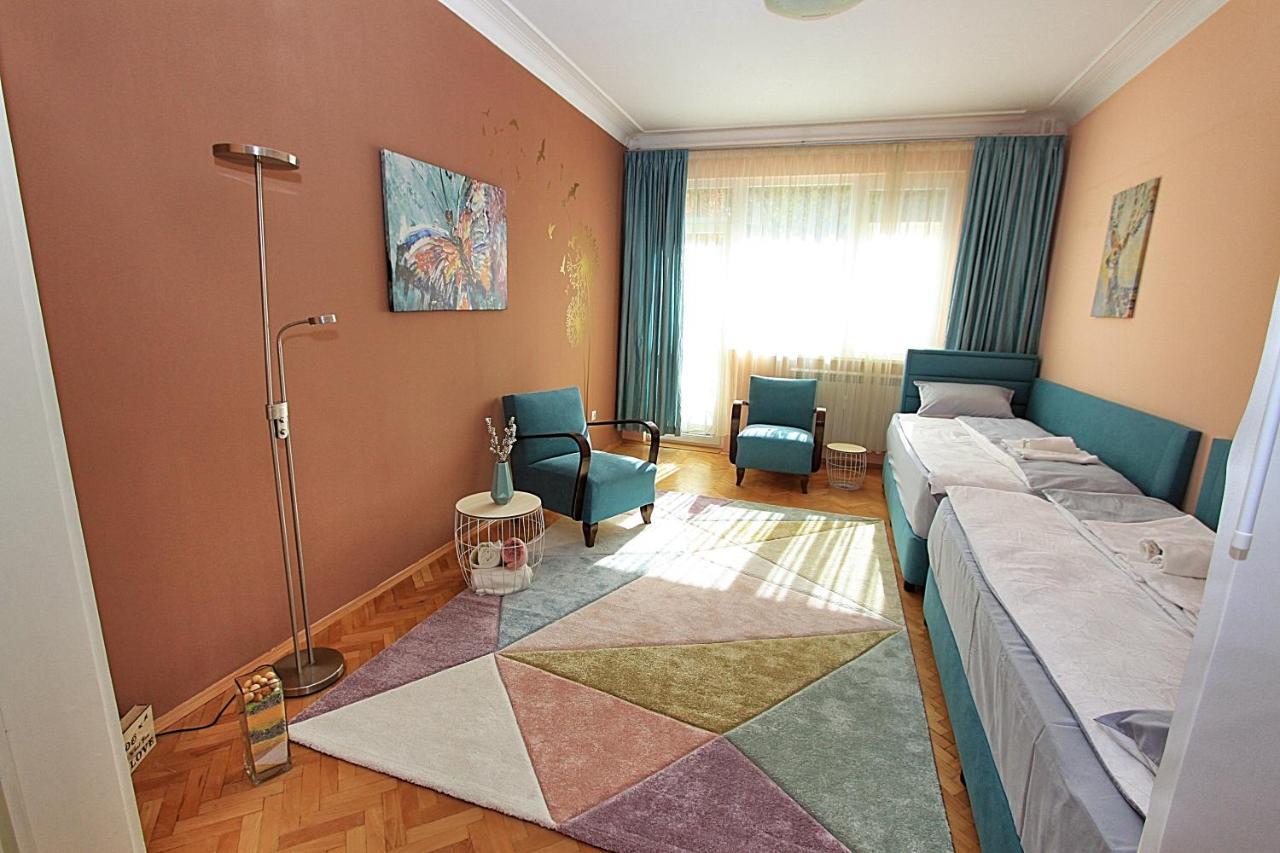 Colorful Apartment София Экстерьер фото
