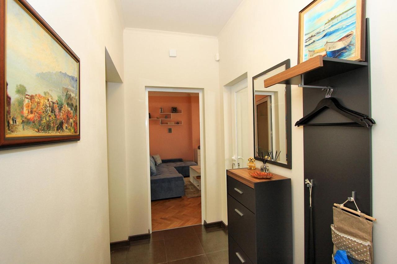 Colorful Apartment София Экстерьер фото
