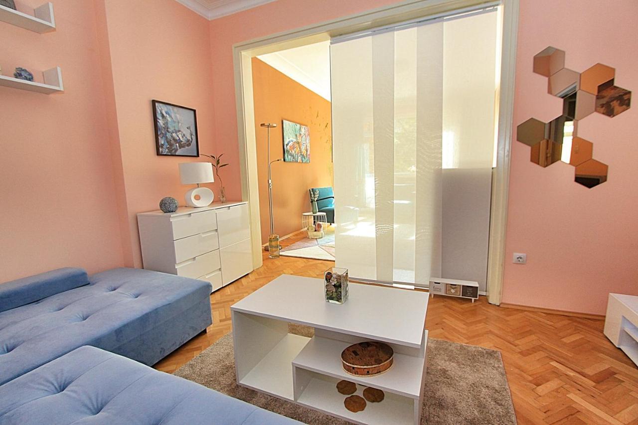 Colorful Apartment София Экстерьер фото